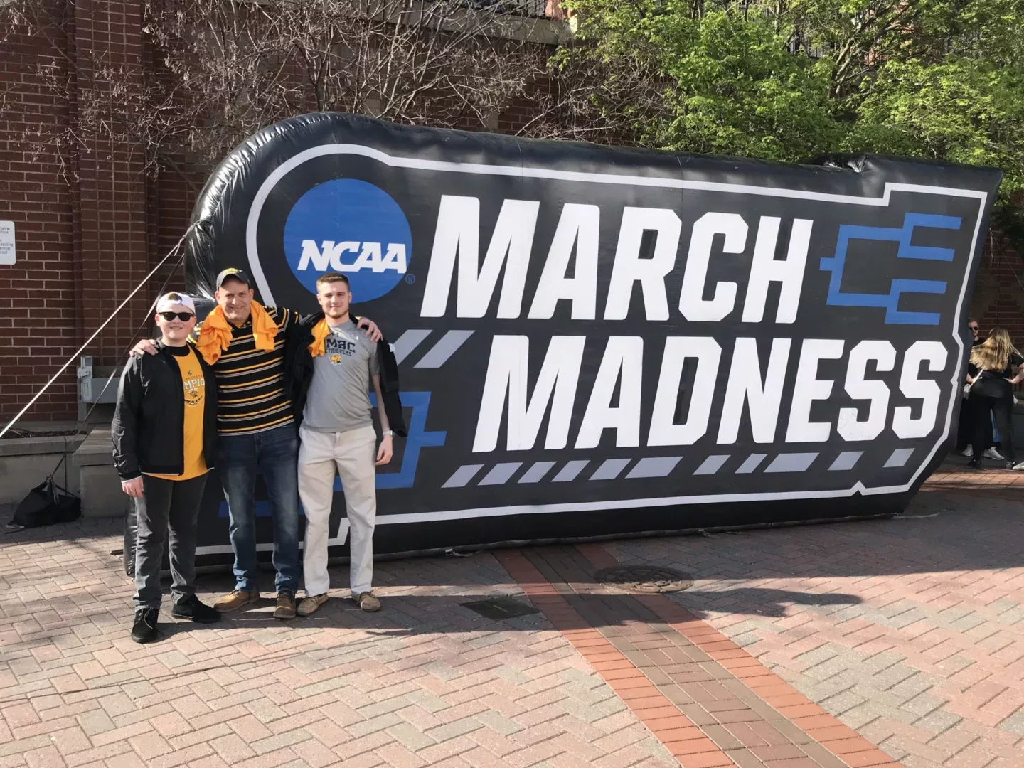 Comment l'UMBC ouvre la voie au-delà du basket-ball